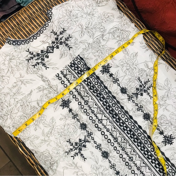 ⭐️🌟 Biya by Johnny Was Beautifully Embroidered Tunic Dress Sz M - Picture 12 of 12